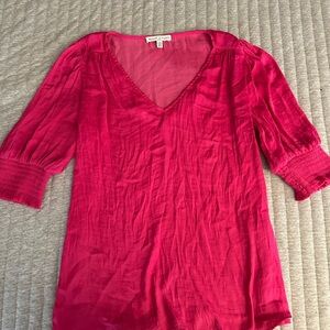 Maison D’Amelie Elegant Fuchsia V-Neck Blouse